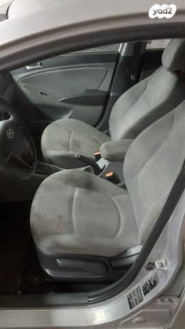 יונדאי אקסנט i25