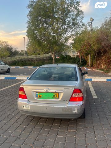 טויוטה קורולה