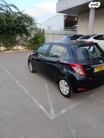 מודעת רכב טויוטה יאריס