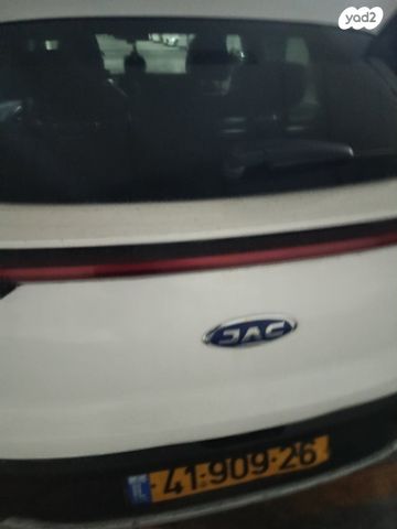 מודעת רכב ג׳יי.איי.סי E-JS4