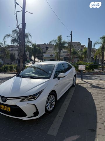 טויוטה קורולה