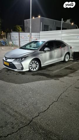 מודעת רכב טויוטה קורולה