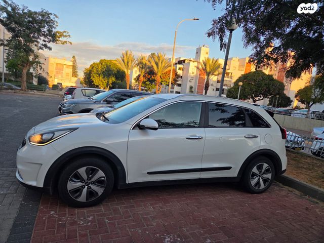 מודעת רכב קיה נירו