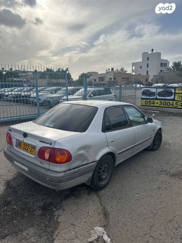 טויוטה קורולה