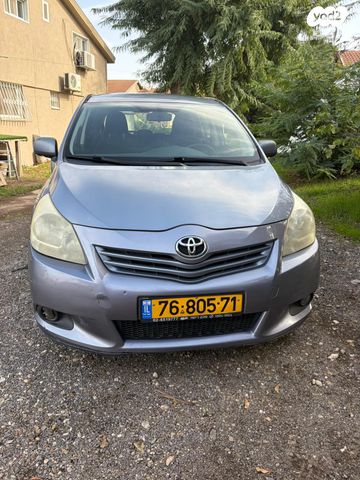 מודעת רכב טויוטה ורסו