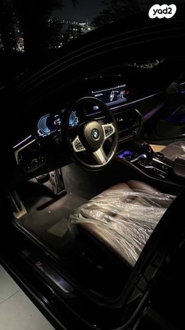 מודעת רכב ב מ וו סדרה 5