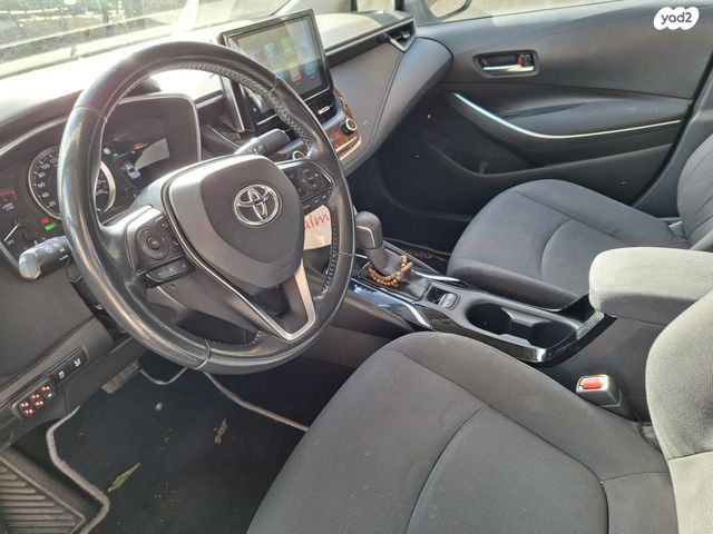 טויוטה קורולה