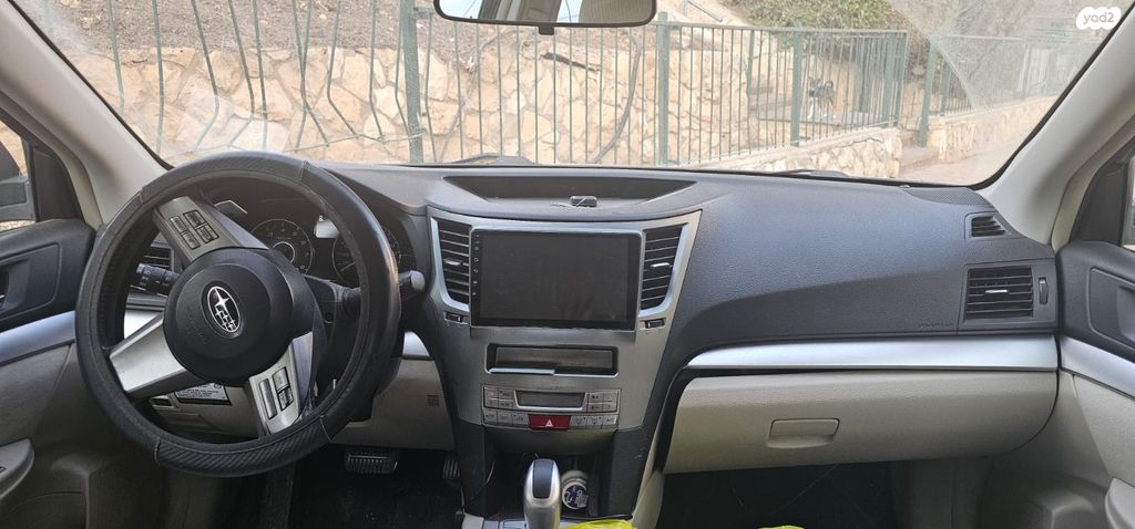 סובארו אאוטבק