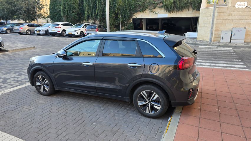 מודעת רכב קיה נירו