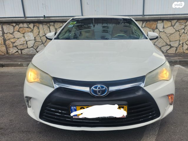 טויוטה קאמרי