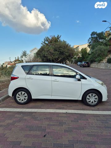 טויוטה ורסו-S