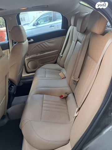 אלפא רומיאו 159