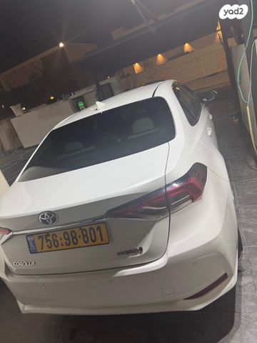 טויוטה קורולה