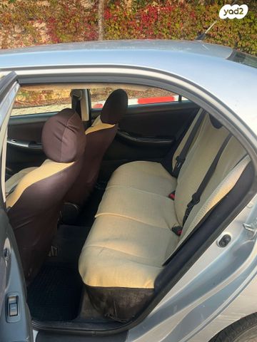 טויוטה קורולה