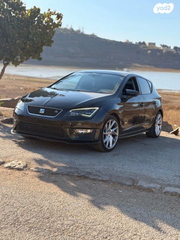 מודעת רכב סיאט לאון