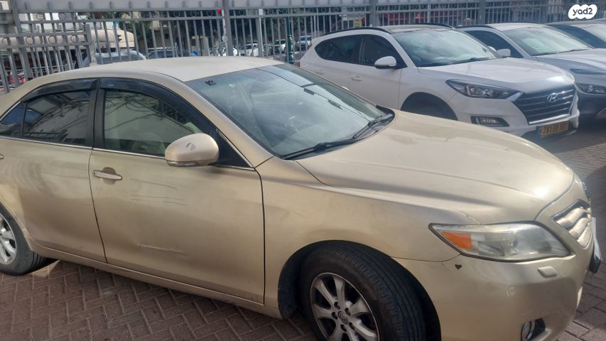 מודעת רכב טויוטה קאמרי