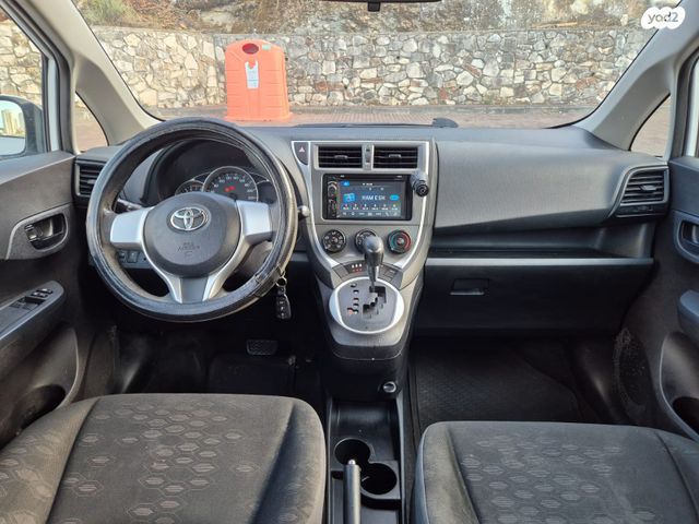 טויוטה ורסו-S