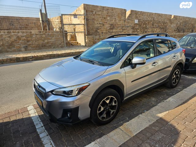 מודעת רכב סובארו XV