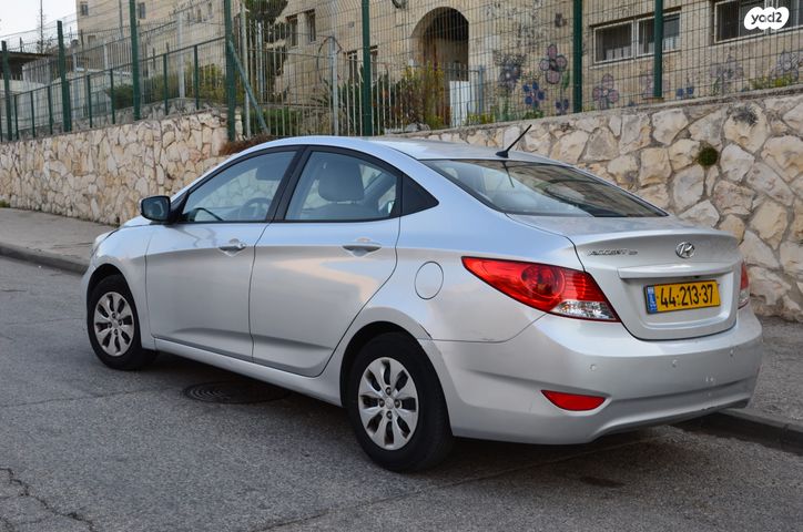 מודעת רכב יונדאי אקסנט i25