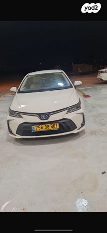 מודעת רכב טויוטה קורולה
