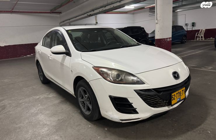 מאזדה 3