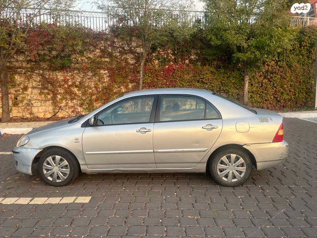 טויוטה קורולה