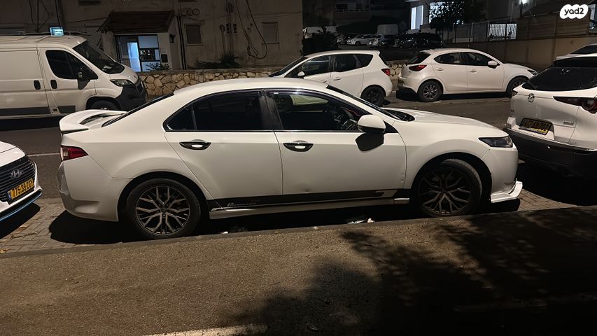 מודעת רכב הונדה אקורד