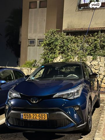 מודעת רכב טויוטה C-HR
