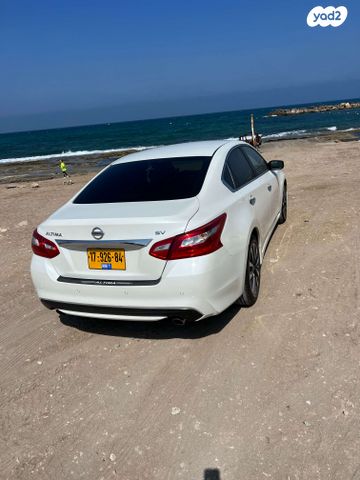 ניסאן אלטימה