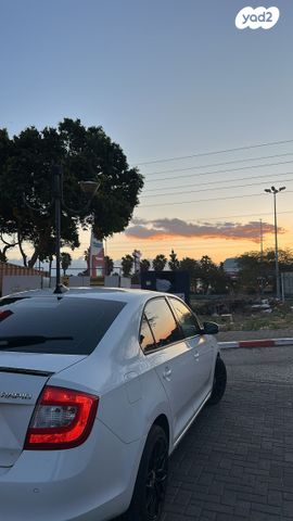 מודעת רכב סקודה ראפיד