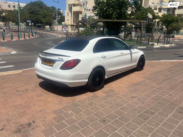מרצדס-בנץ C-class