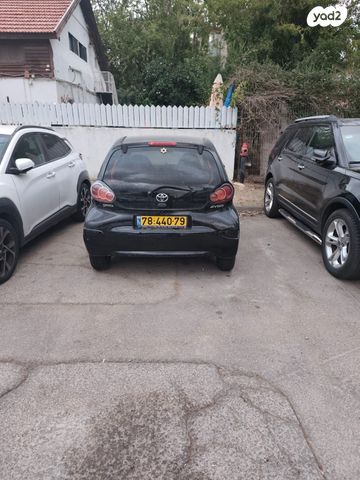 טויוטה אייגו