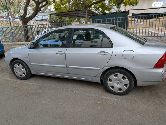 מודעת רכב טויוטה קורולה