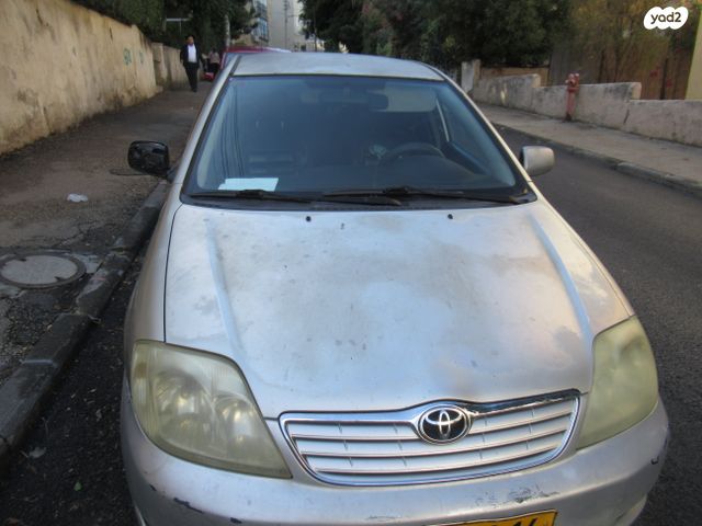 טויוטה קורולה