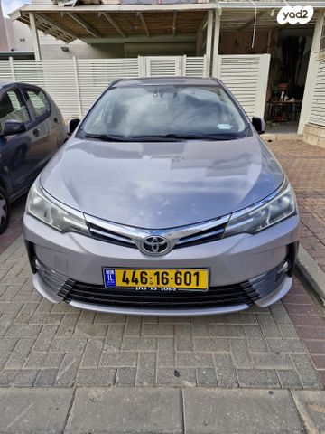 מודעת רכב טויוטה קורולה
