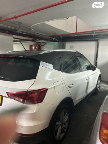 מודעת רכב סיאט ארונה