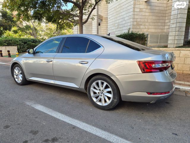 סקודה סופרב