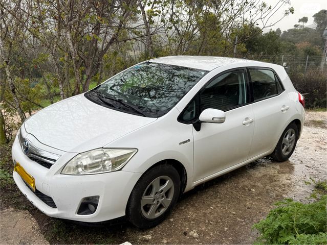 טויוטה אוריס