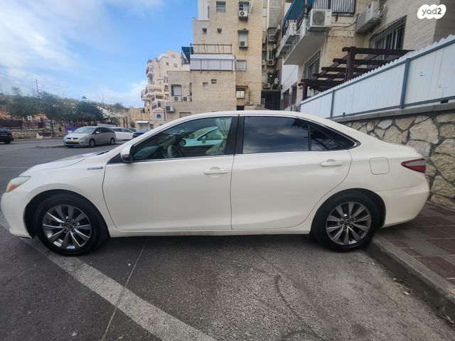 טויוטה קאמרי