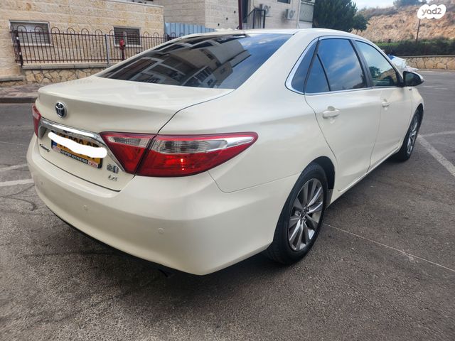 טויוטה קאמרי