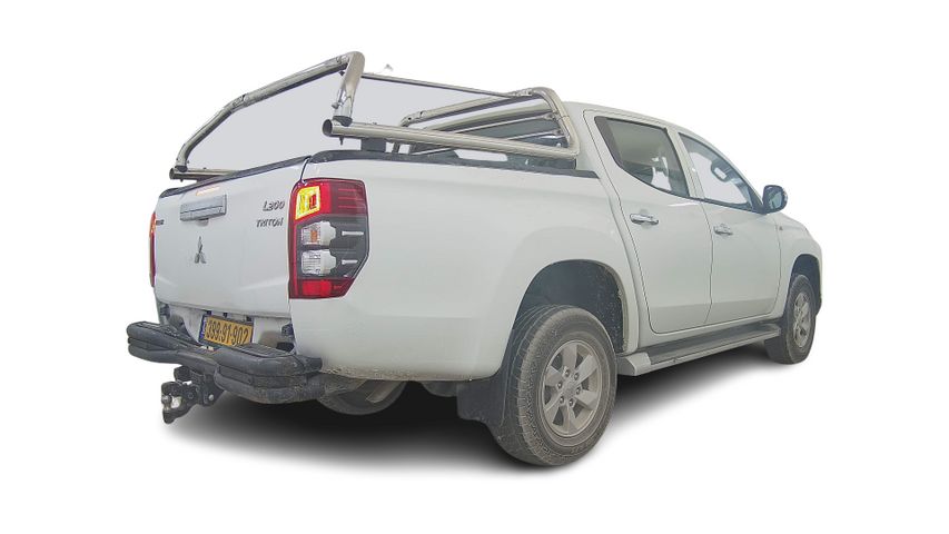 מיצובישי טרייטון / L200