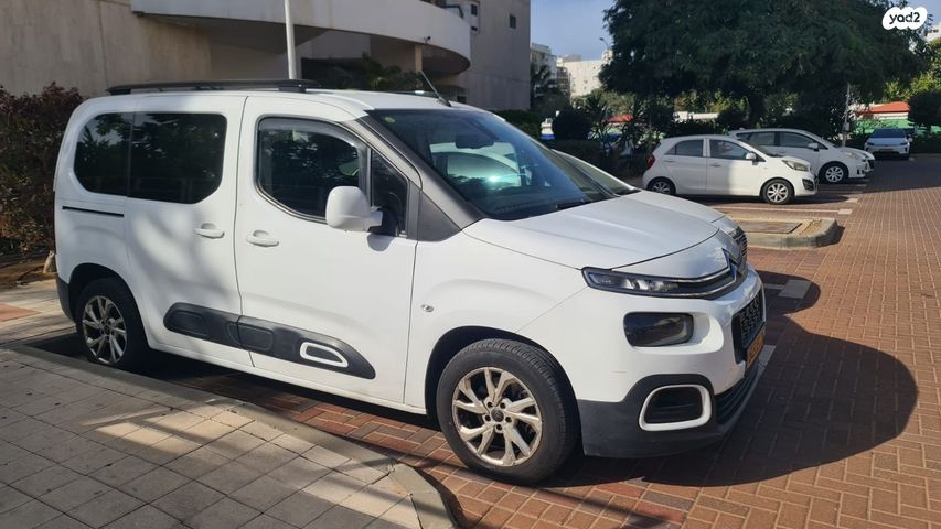 מודעת רכב סיטרואן ברלינגו