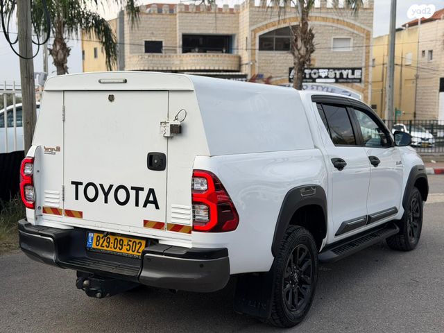 טויוטה היילקס