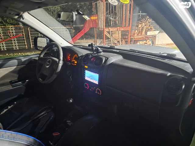 איסוזו די-מקס