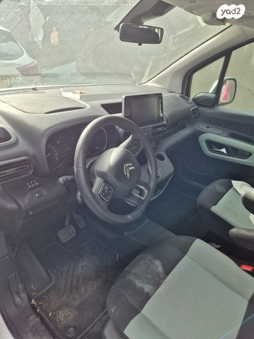 מודעת רכב סיטרואן ברלינגו