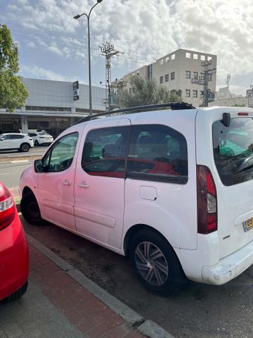 מודעת רכב סיטרואן ברלינגו