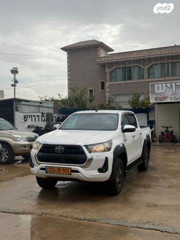 מודעת רכב טויוטה היילקס