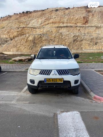 מיצובישי טרייטון / L200
