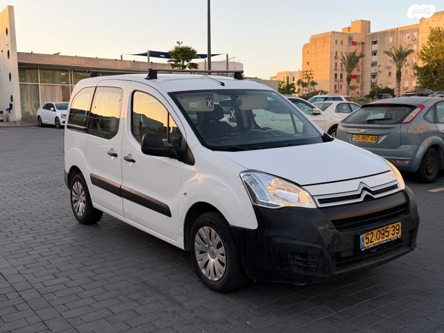 מודעת רכב סיטרואן ברלינגו