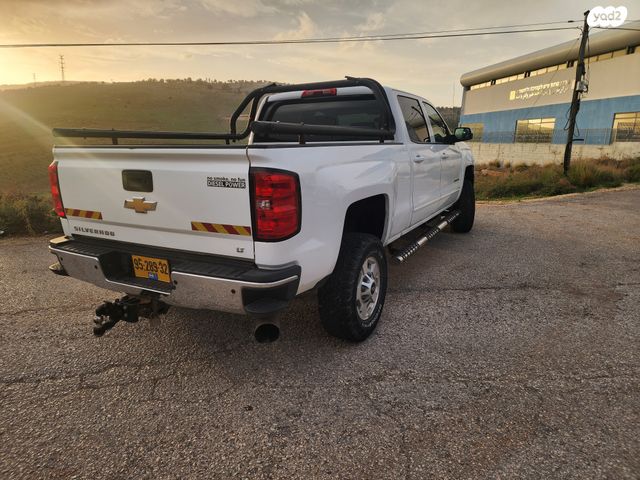 שברולט סילברדו